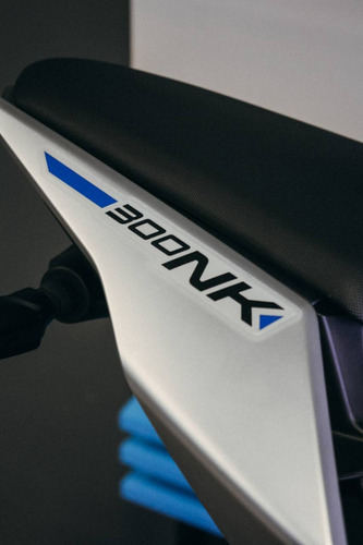 Imagen 9 de 17 de Cfmoto Nk 300 Naked - Nuevo Modelo 2023 - Stock Disponible !