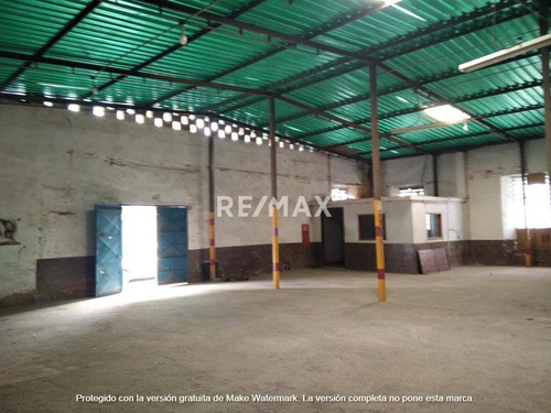 Imagen 13 de 13 de Johanna Castillo Vende Galpon En San Blas