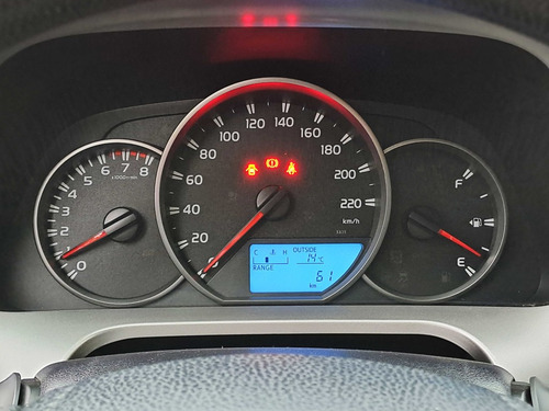 Imagen 10 de 13 de Toyota Rav4 2.0 Advantage Lujo Mt