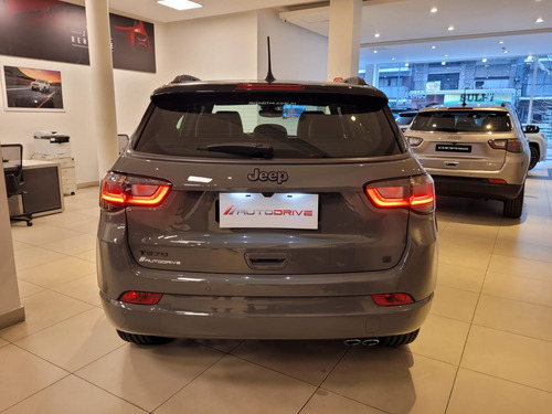 Jeep Compass 1.3 T270 Serie-S 4X2 At6