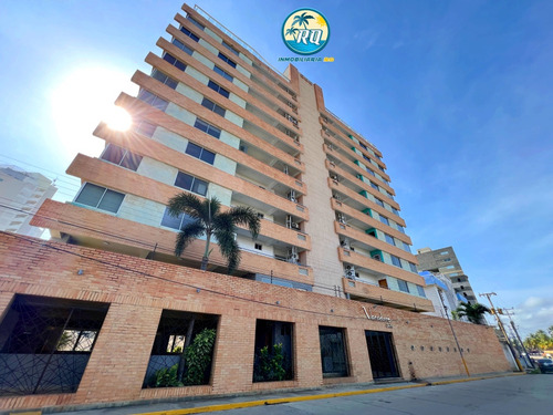 Res. Varadero Suites, Impecable Apartamento En Alquiler Fijo