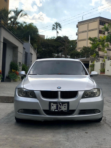 Bmw 320i Limouisne 2007