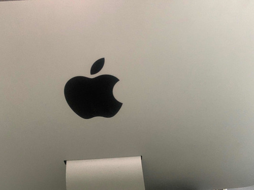 iMac 25.1- Inch, Mid 2011