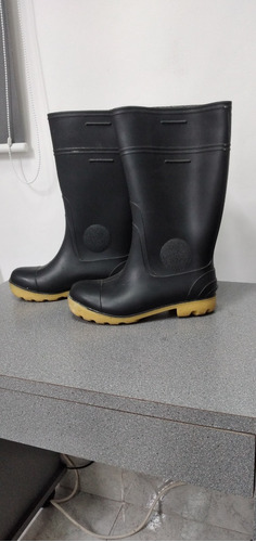 Botas Plasticas Pvc Goma Caña Larga Negras Punta De Acero