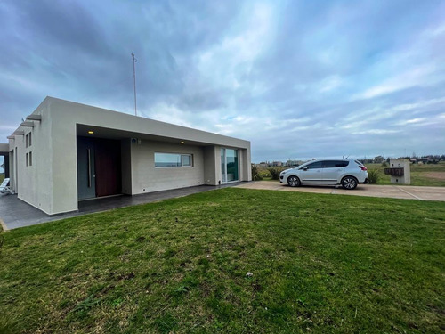 Casa Alquiler Club De Campo La Faustina (alquiler Usd)
