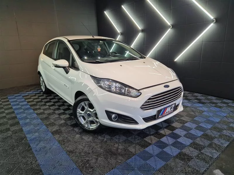 Ford Fiesta 1.6 SEL HATCH 16V FLEX 4P POWERSHIFT