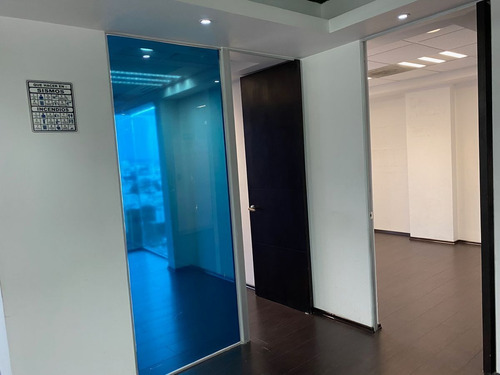 Imagen 2 de 12 de Oficinas Disponibles En La Colonia Nápoles En Renta
