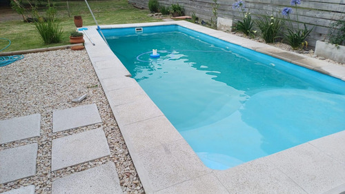 Casa En Venta - 3 Dormitorios 2 Baños - Cochera - 600mts2 - Verónica