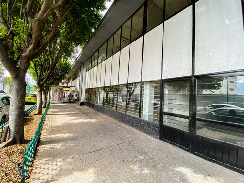 Plaza Comercial En Venta En Tlalnepantla, Estado De Mexico