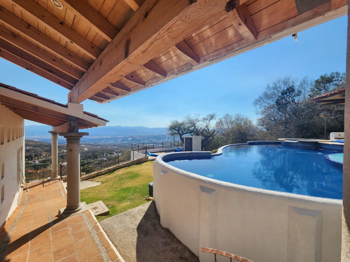 Venta Casa Ciruela I En Una De Las Zonas Más Altas Con 4 Habitaciones Y Baño Principal. Alberca Climatizada Con Jardín Enorme En Vistas Ponorámicas En Fracc Rancho San Diego Ixtapan De La Sal