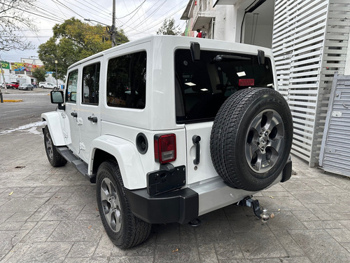 Jeep Wrangler 3.7 Unlimited Sahara 3.6 4x4 At