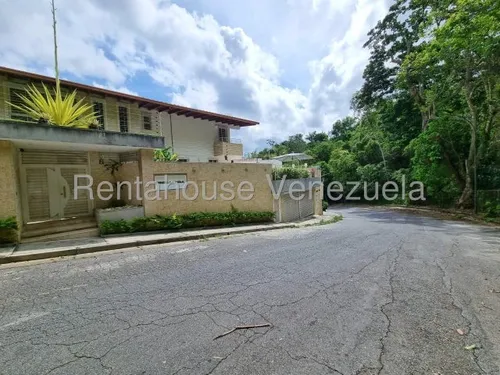 Agp Fascinante Casa Duplex, Remodelada Con Acabados De Primera En Venta, Con Anexo En Sorocaima 25-13153 Ys