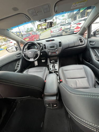 Kia Cerato 1.6 SX 16V FLEX 4P AUTOMÁTICO