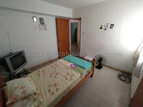 Imagen 17 de 23 de Mls#21-25934. Se Vende Apartamento En La Parroquia Altagracia A.a