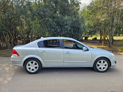 Chevrolet Vectra 2.0 MPFI ELEGANCE 8V 140CV FLEX 4P AUTOMÁTICO