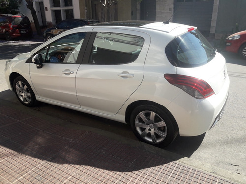 Peugeot 308 Allure Nav 2017