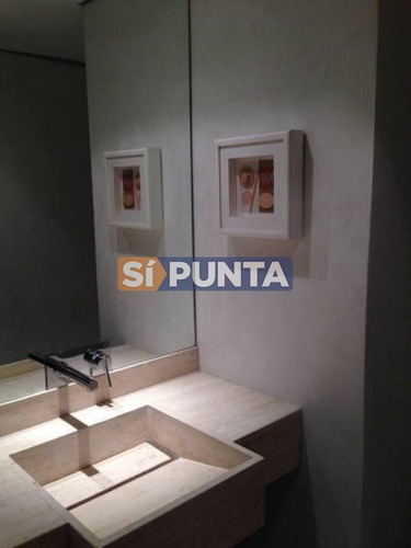 Imagen 18 de 23 de Apartamento En Brava, 3 Dormitorios *