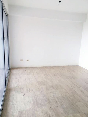 Imagen 11 de 22 de Vendo Apto 150m2 4h/4b/2p Oripoto 1504