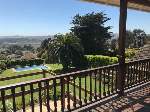 Imagen 10 de 15 de Preciosa Casa Gran Vista Al Mar-jardín Llamar 9 9000 9000
