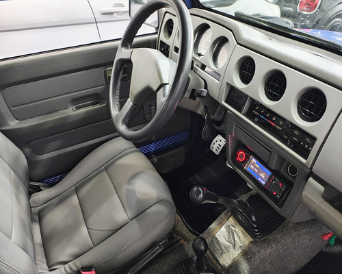 Suzuki Samurai 1.3 Jx Canvas Top 4x4 16v Gasolina 2p Manual