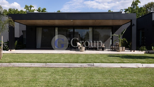 Casa En Venta En Altos De Pilar, Pilar, G.b.a. Zona Norte