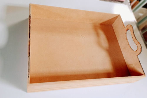 Imagem 2 de 6 de Bandeja Retangular Lisa Media Mdf - 35x25,5x8,5