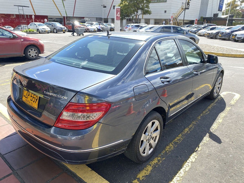Imagen 8 de 23 de Mercedes Benz C200 1.8 Kompressor