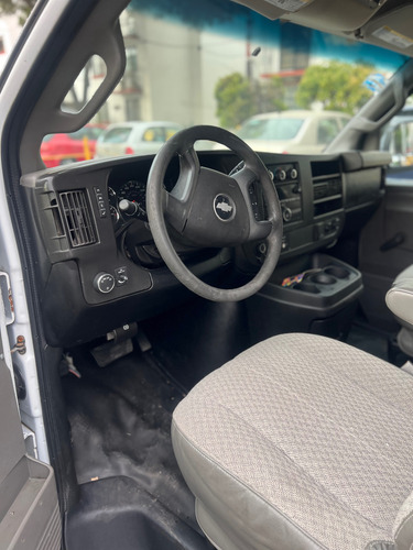 Chevrolet Express 6.0ls C 15 Pas At