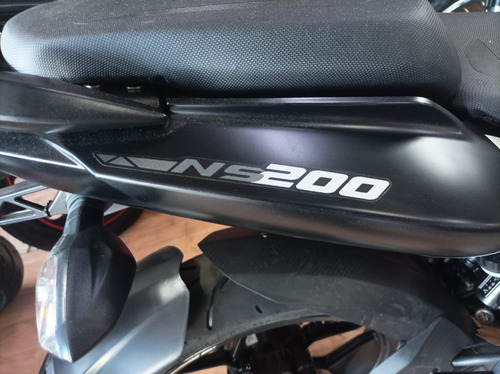 Imagen 9 de 19 de Moto Bajaj Pulsar Ns 200 - Motosuy 100% Financiada