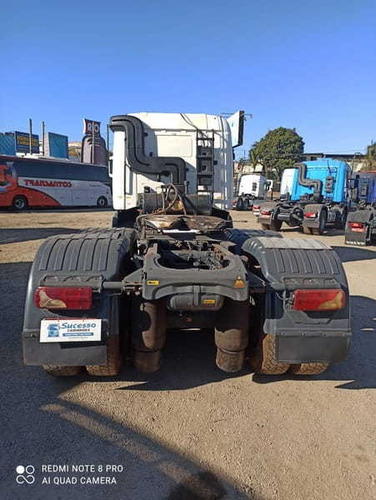 Imagem 4 de 14 de Scania G 380 6x2 2011