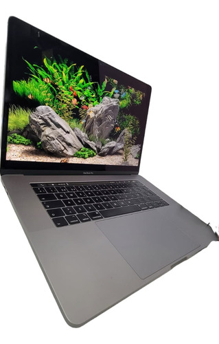 Macbook Pro A1990 16gb Ram 500gb Ssd Core I9 15.4 (Reacondicionado)