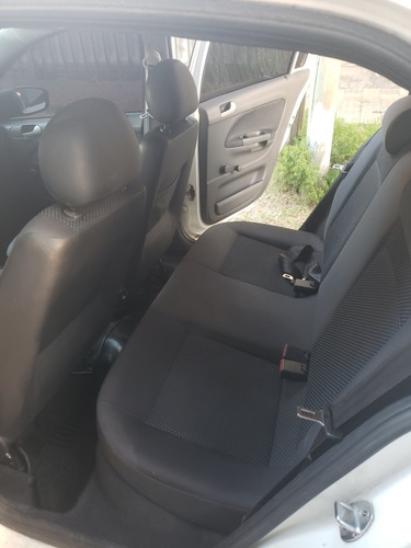 Volkswagen Gol Trend 1.6 Trendline 101cv 2015
