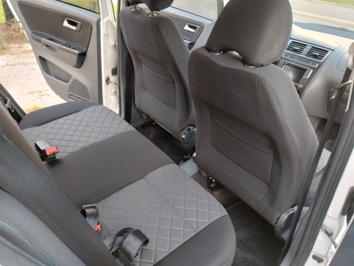 Volkswagen Suran 1.6 Highline