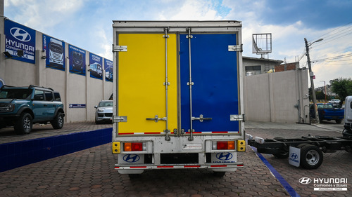 Camioneta De 3 Toneladas Y Media