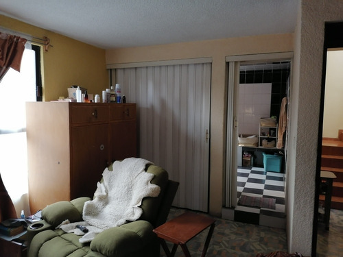 Imagen 17 de 25 de En Venta Casa En Zona Escolar Gusta A. Madero