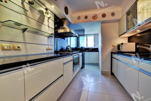 Imagen 18 de 24 de Apartamento Primera Fila Playa Brava En Alquiler - Punta Del Este Brava
