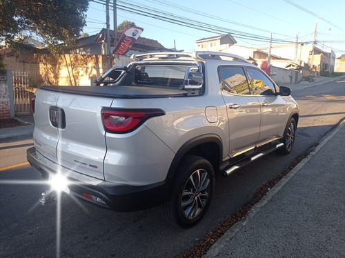 Imagem 3 de 13 de Fiat Toro 2019 2.0 Volcano 4x4 Aut.