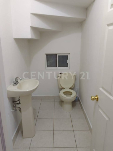 Imagen 25 de 30 de Hermosa Casa En Renta En Quintas San Sebastian. Fraccionamiento Privado