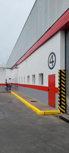 Galpon De 2700m2, Excelente Ubicacion Zonif: Industrial