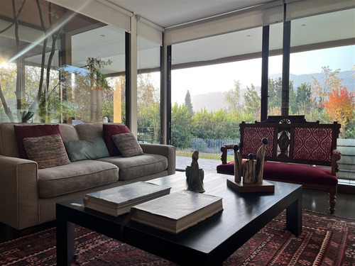 Casa En Venta De 6 . No Perimetral ,sector Craighouse