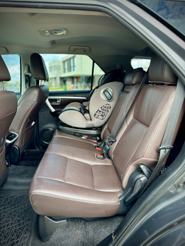 Toyota Hilux SW4 2.8 Srx 177cv 4x4 7as At