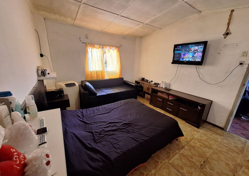 Venta Casa 3 Ambientes Con Local Morón