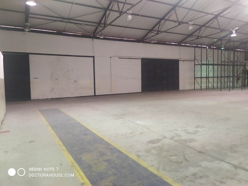 Espectacular Galpon 3.000m2 Av. Lebrún