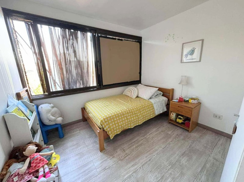 Departamento Triplex / 5 Dormitorios Av. Kennedy/ Vitacura