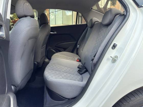 Hyundai HB20S 1.6 COMFORT PLUS 16V FLEX 4P AUTOMÁTICO