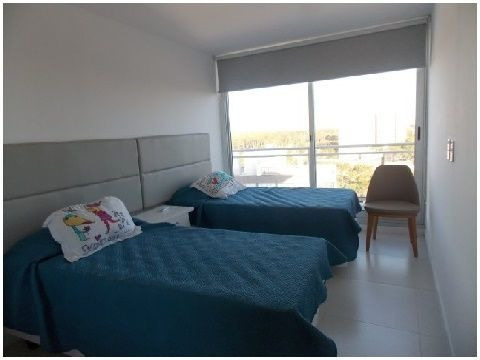 Venta De Apartamento 3 Dormitorios Roosevelt, Punta Del Este