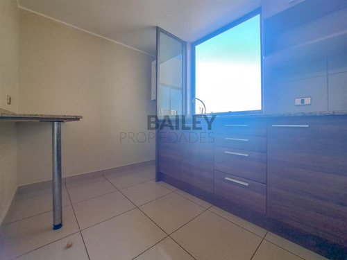 Departamento En Venta De 3 Dorm. En Concón