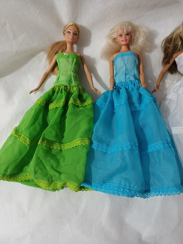 Vestido De Princesa Para Muñeca Barbie O Similar Muñeca X 4 (Usado)