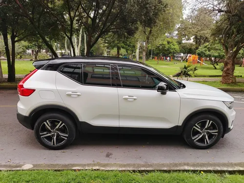 Volvo XC40 2.0 T5 Awd R-design