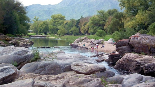 Vende Lote En Cosquin Exelente Ubicacion